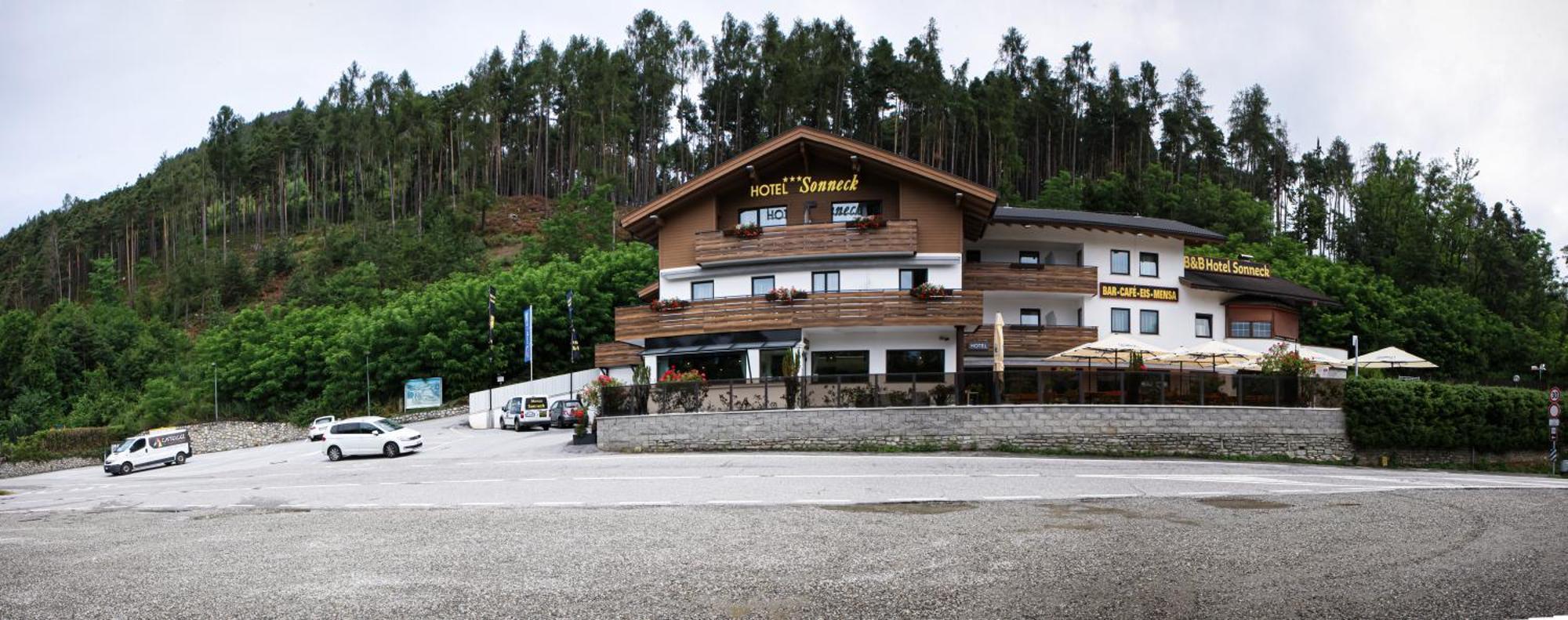 B&B Hotel Sonneck Natz-Schabs Exteriér fotografie